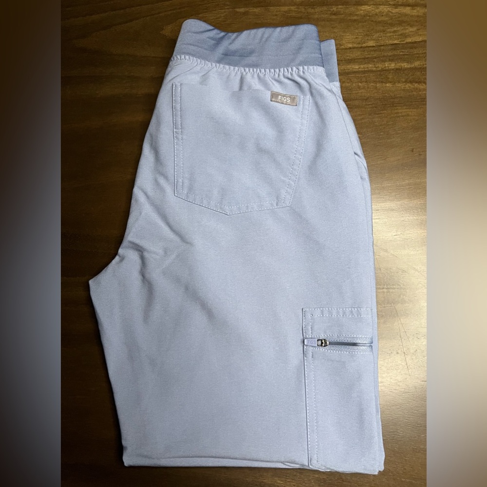 Figs Zamora Jogger scrub pants, Size Small, Vapor Blue Space